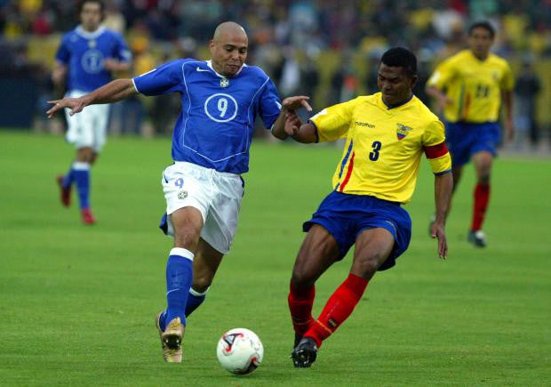 Brazil 2004/06 (Away)