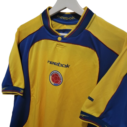 Colombia 2001/02 (Home)