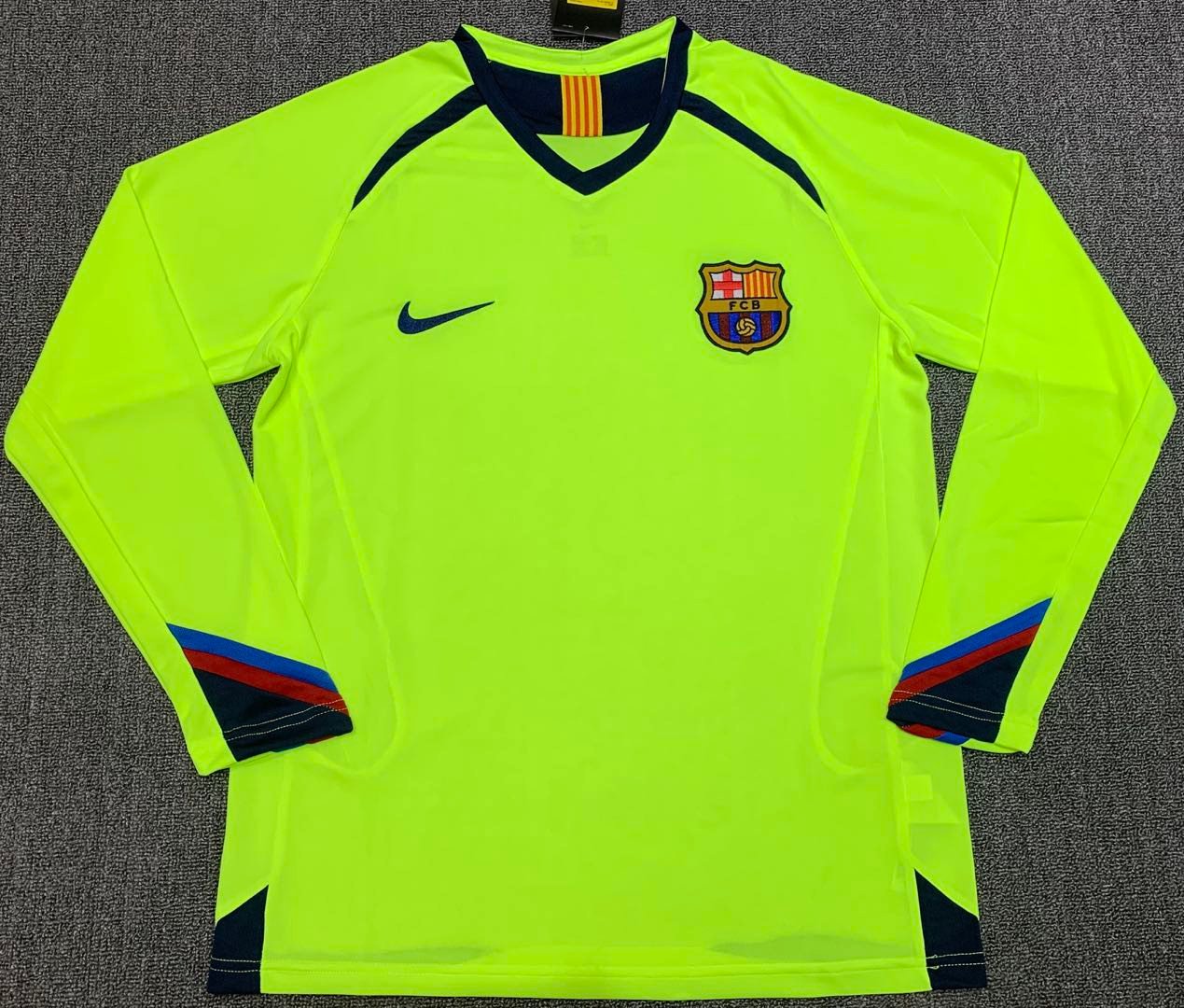 Barcelona 2005/06 Away Retro Long Sleeve Men Jersey – Yellow