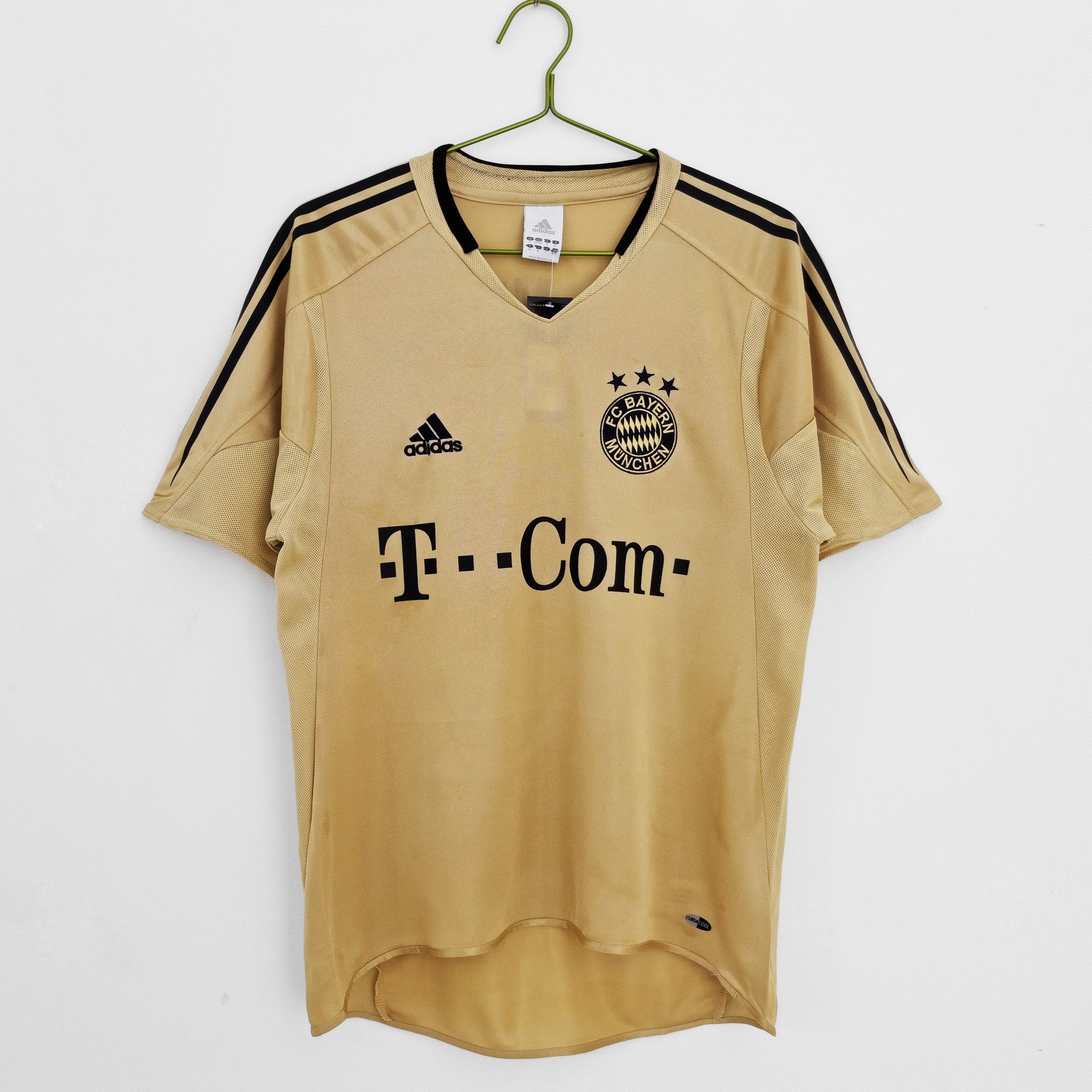 Bayern Munich 2004/05 Away Retro Men Jersey - Yellow