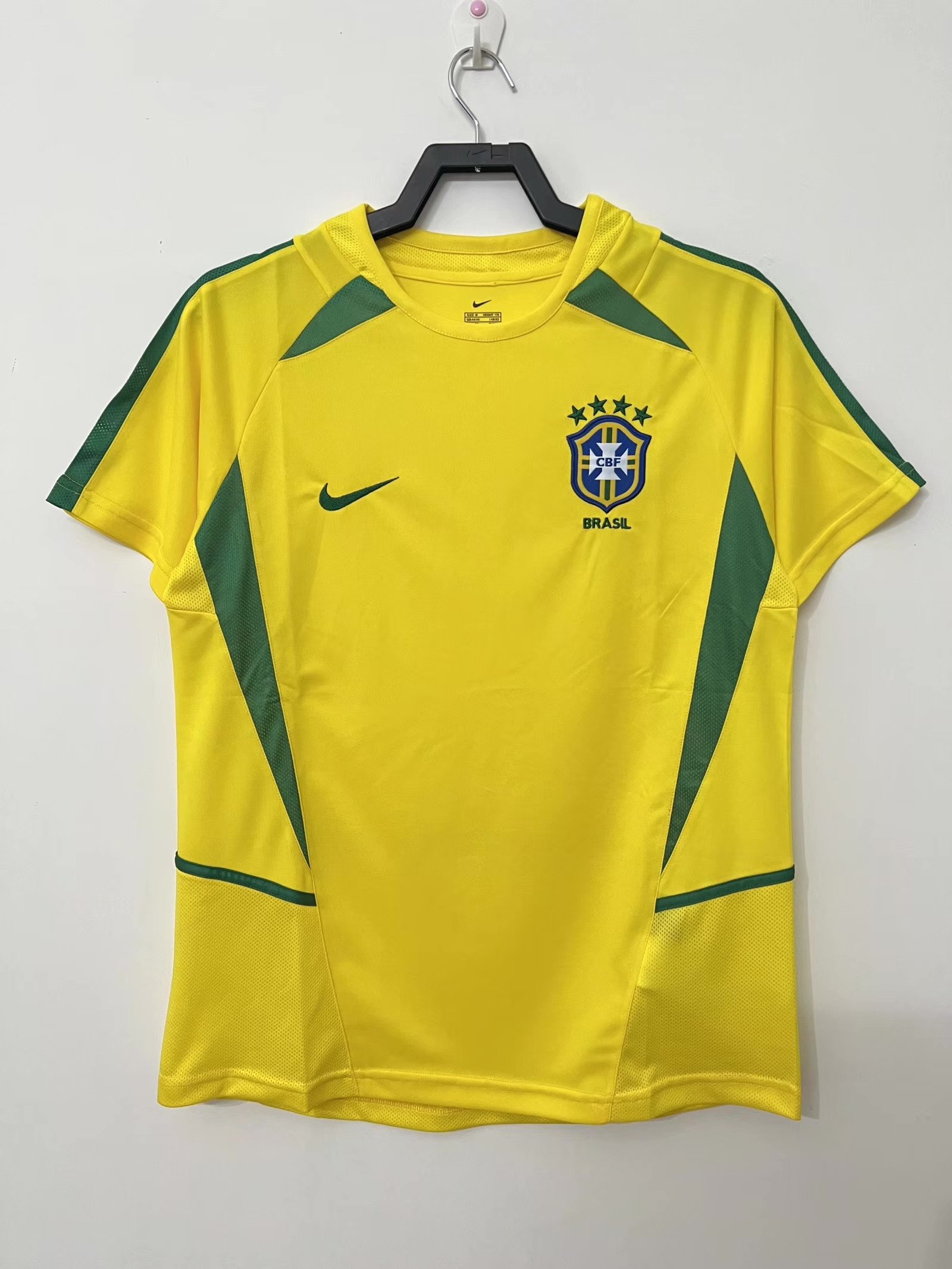 Brazil 2002 Home Retro Jersey – Men Yellow