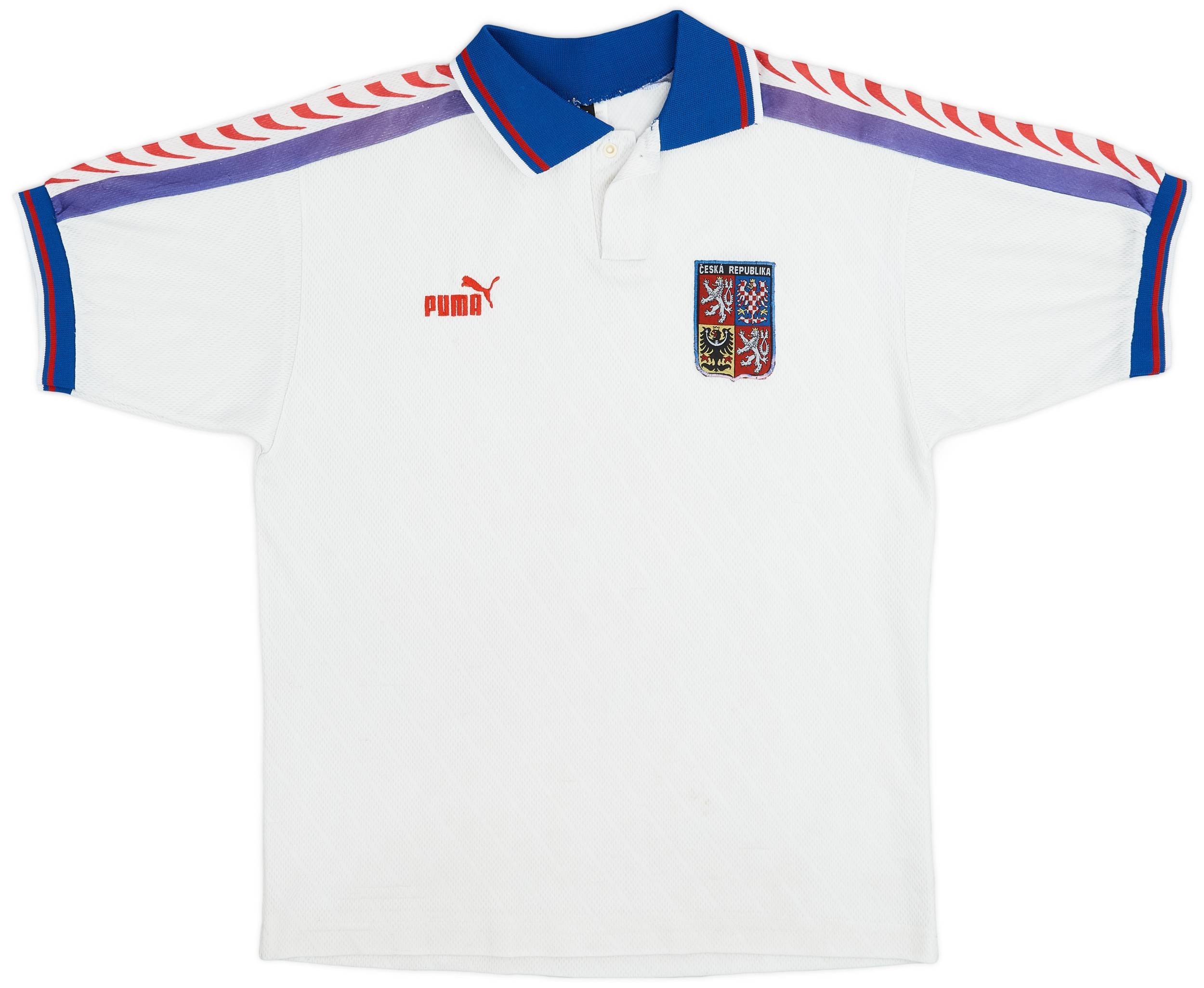 Czech 1996/98 Away Retro Men Jersey – White