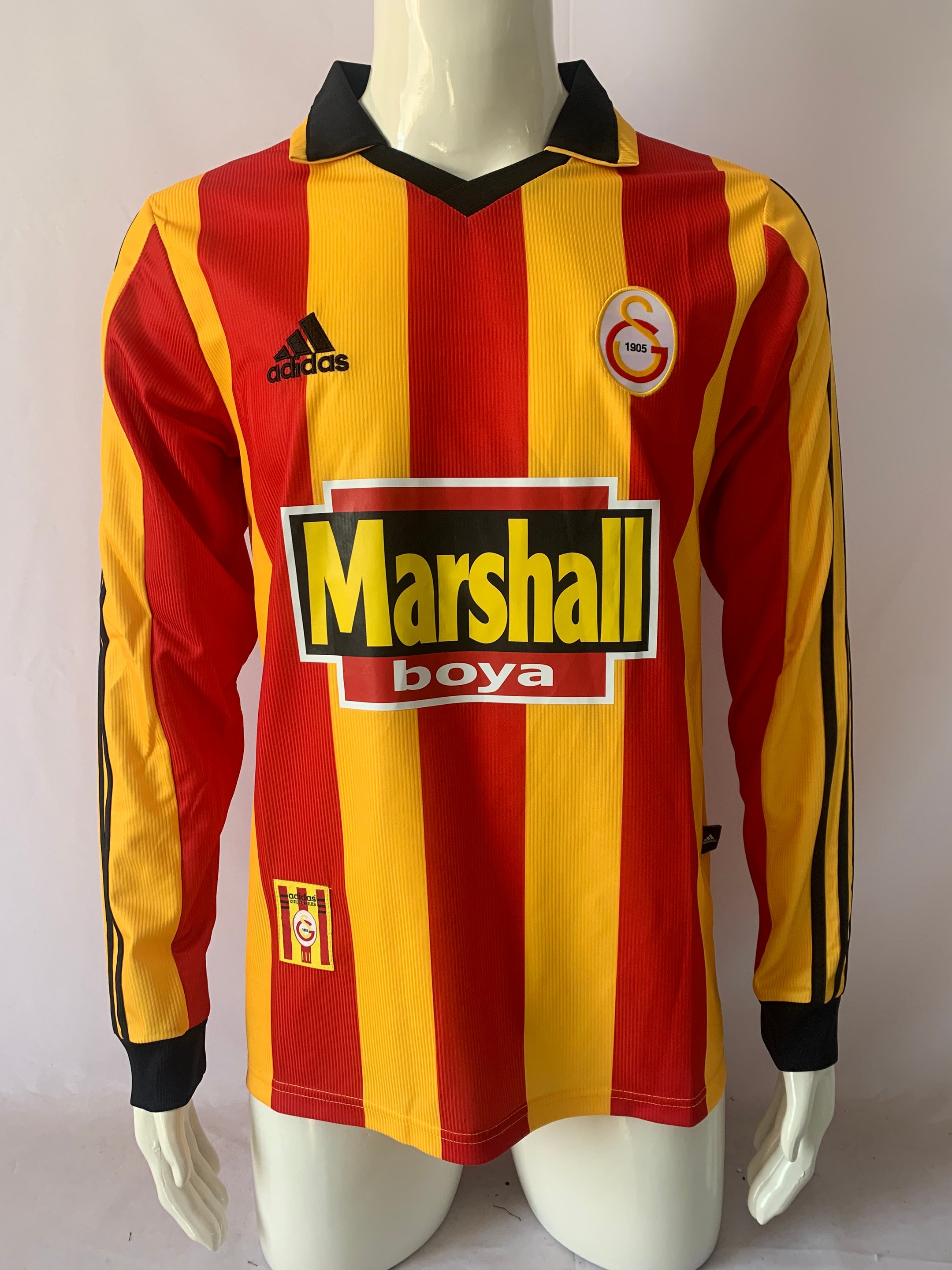 Galatasaray FC 1999/2000 Home Retro Long Sleeve Men Jersey – Yellow/Red
