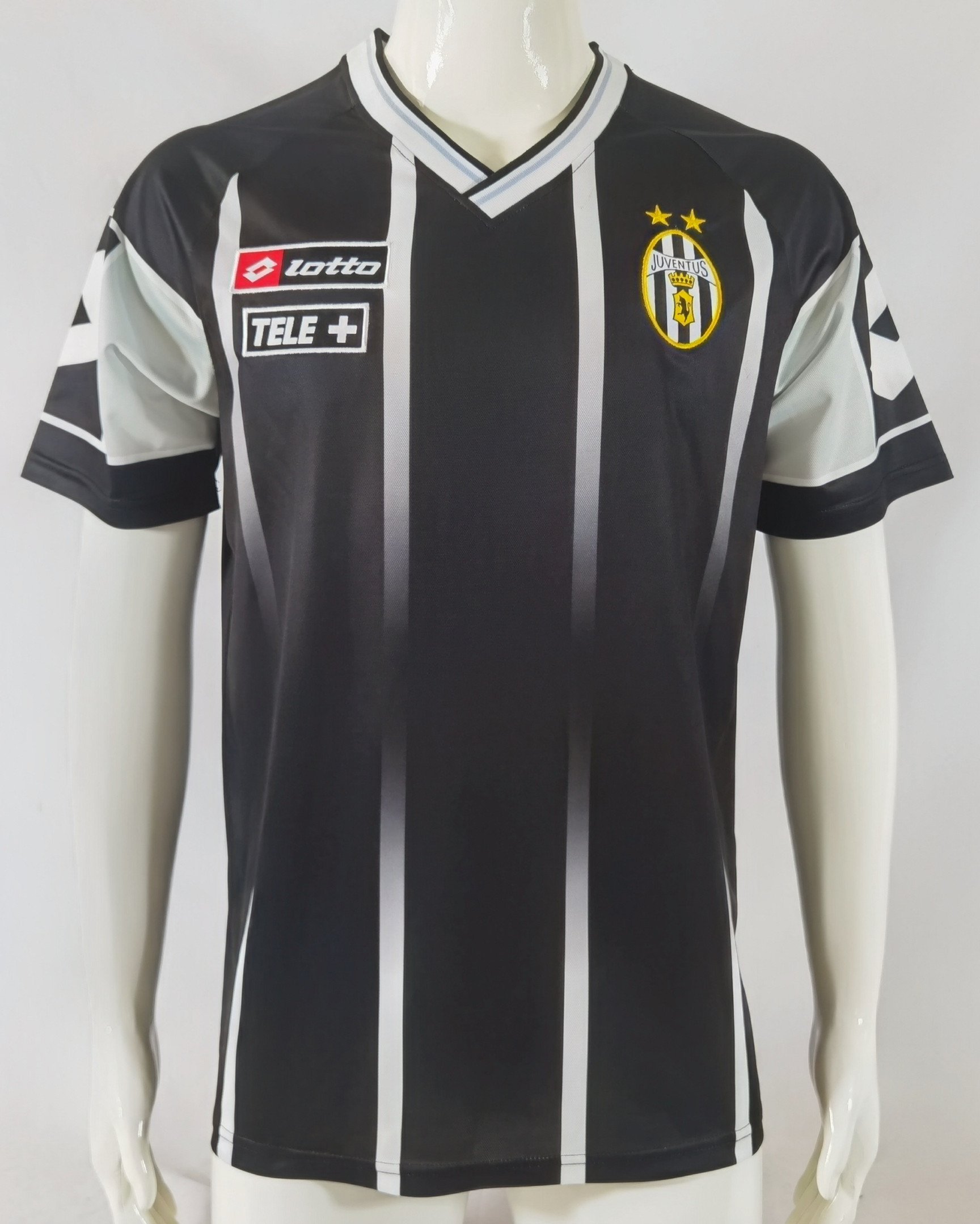Juventus 2000/01 Home Retro Men Jersey – Black