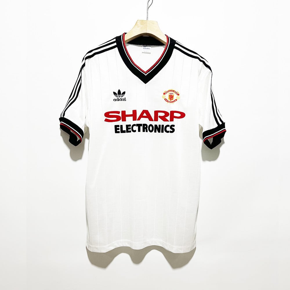 Manchester United 1982-83 Away Men Retro Jersey - White