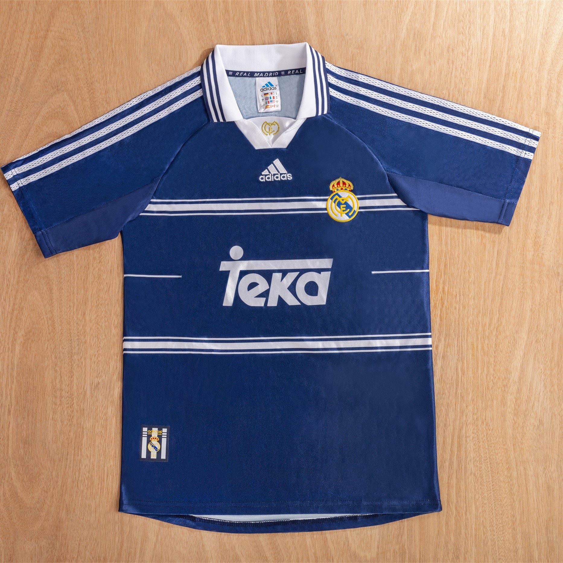 Real Madrid 1998/99 Away Retro Men Jersey - Blue