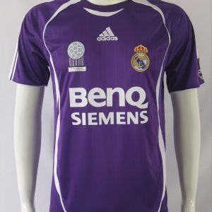 Real Madrid 2006 Third Retro Men Jersey - Purple
