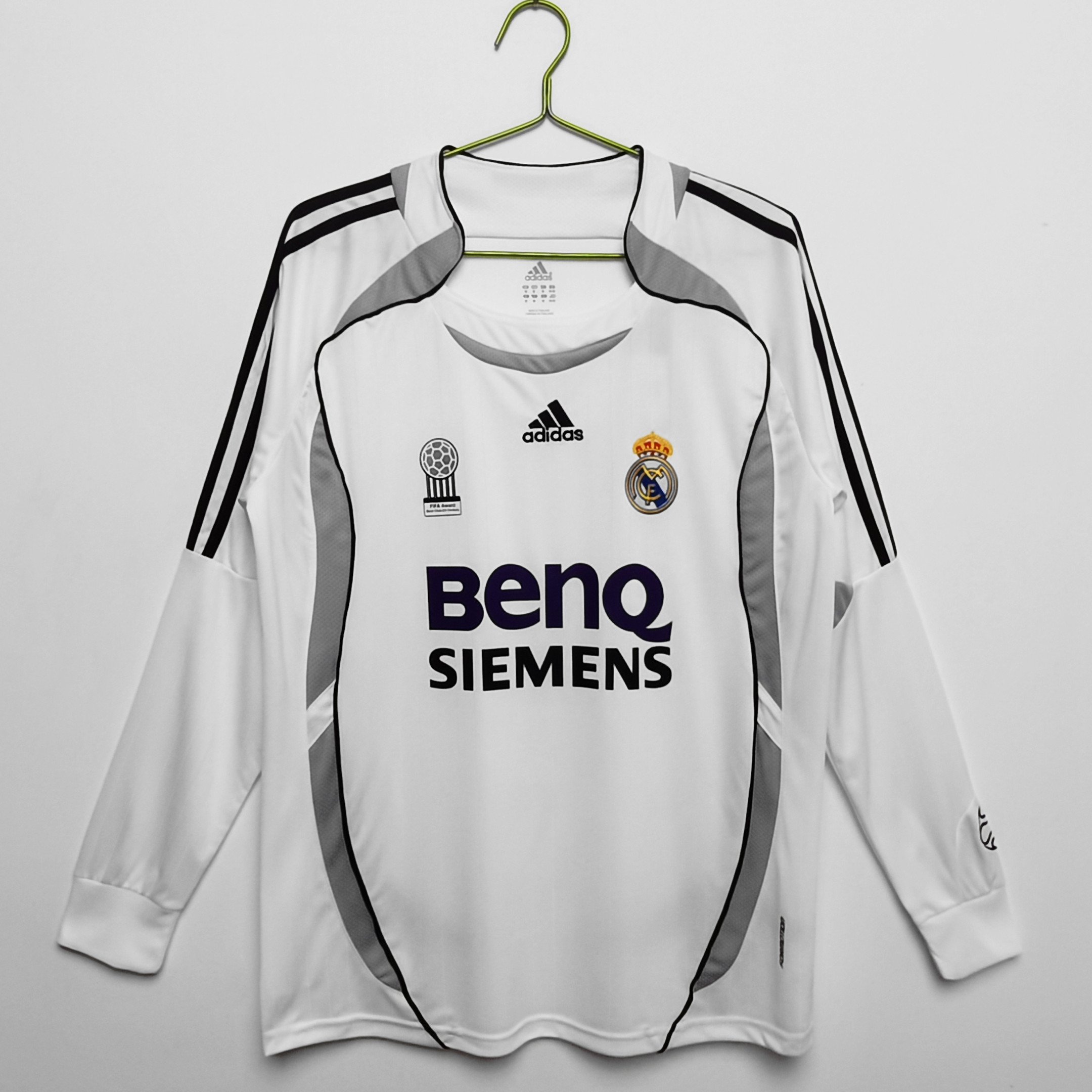 Real Madrid 2006/07 Home Retro Long Sleeve Men Jersey - White