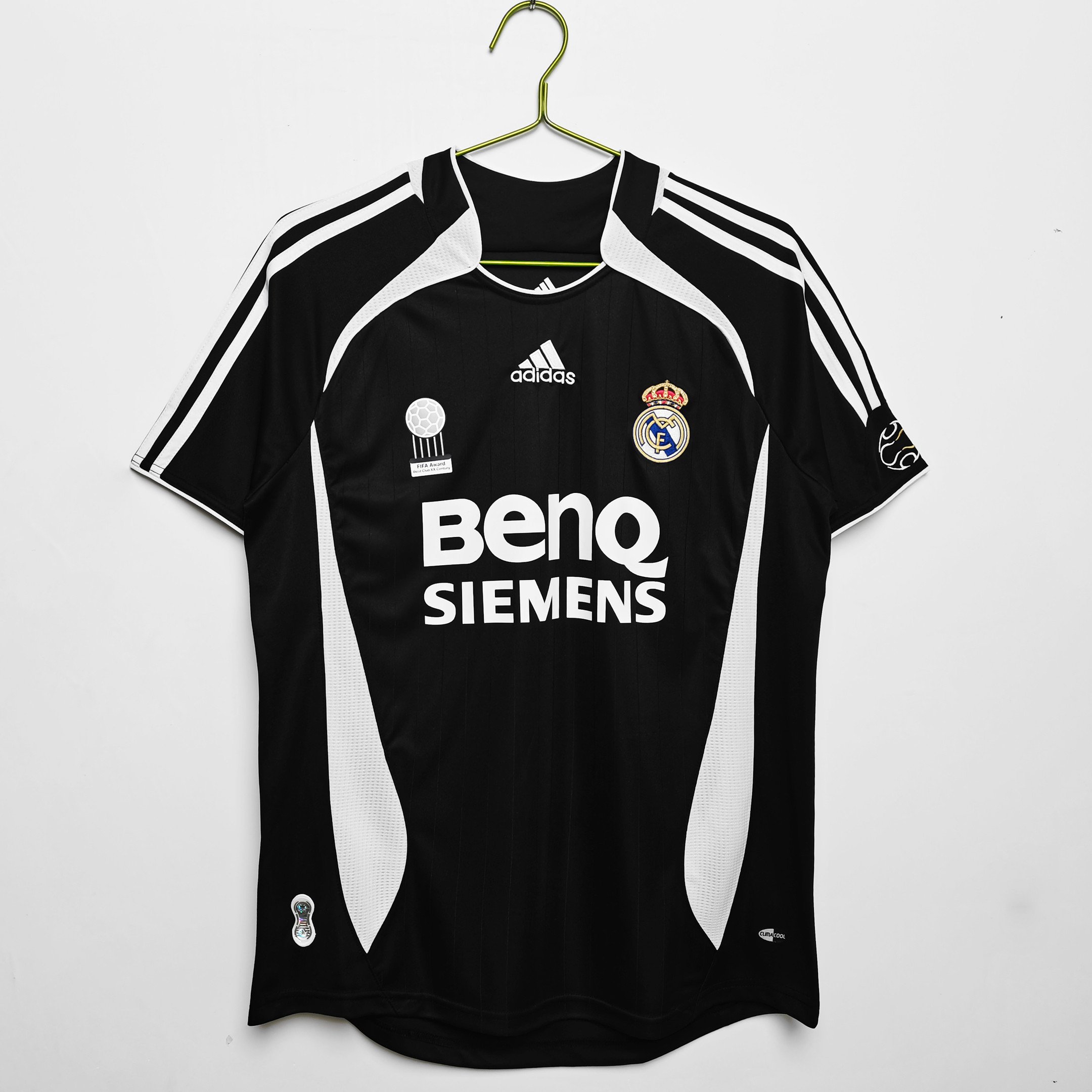 Real Madrid 2006/07 Third Retro Men Jersey - Black