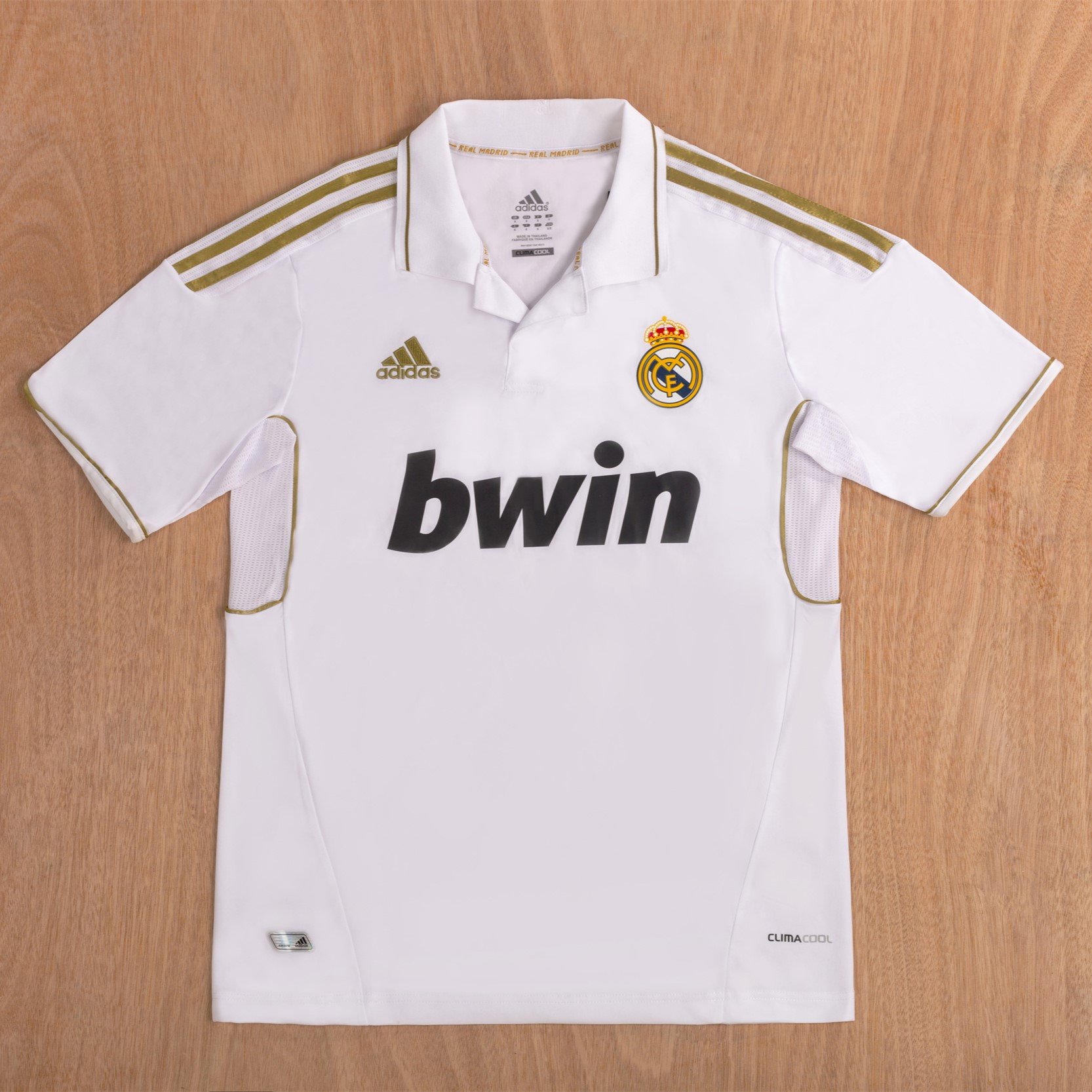 Real Madrid 2011/12 Home Retro Men Jersey - White