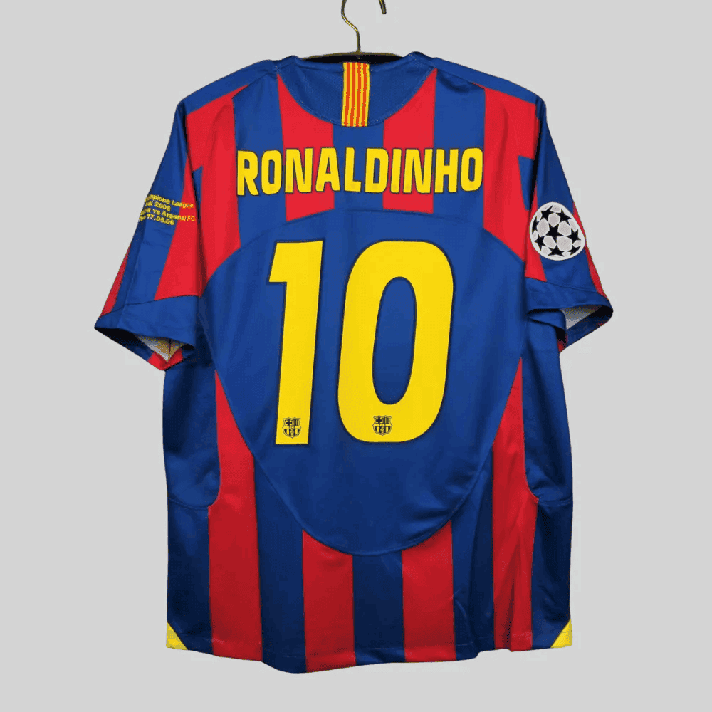 Ronaldinho 10 Barcelona 2005-2006 Retro Home Jersey - Men