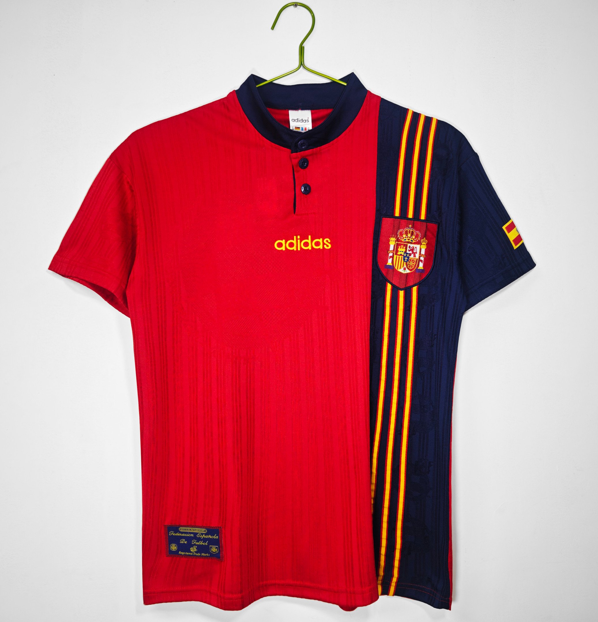 Spain 1996 Home Retro Men Jersey – Red